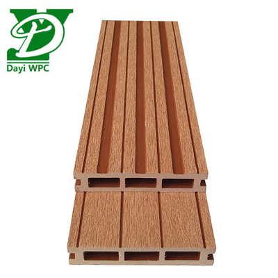 Decking composto de WPC em dificuldade para projetos modernos ao ar livre Resistente a rachaduras