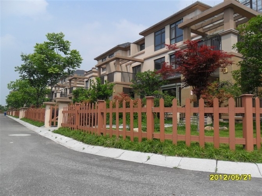 Cercas de jardim sustentáveis de WPC compostos facilmente montadas e personalizáveis