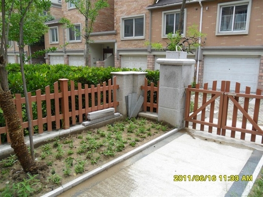 Esgrima de WPC composta de design personalizado para jardim / quintal