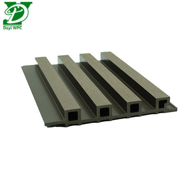Painel de Parede Exterior WPC com Superfície de Calha Moderna, à Prova de Humidade e Resistente aos Raios UV para Revestimento de Parede Composto